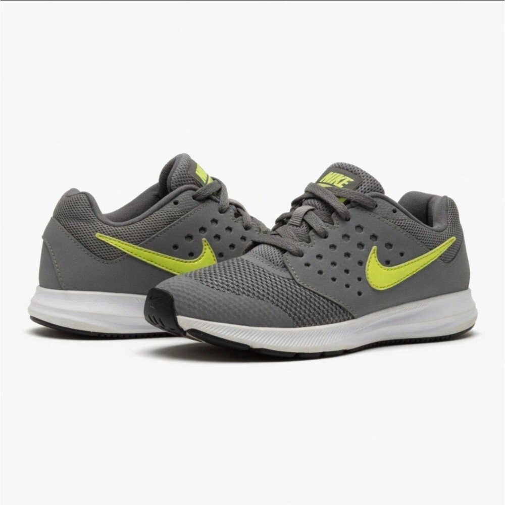 Nike Downshifter 7 Kids Size 13C Gray Yellow Swoosh Mesh Running Shoes 881515-00